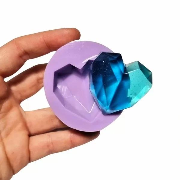 Силиконова форма, молд за моделиране, фигура Faceted heart - Reschimica